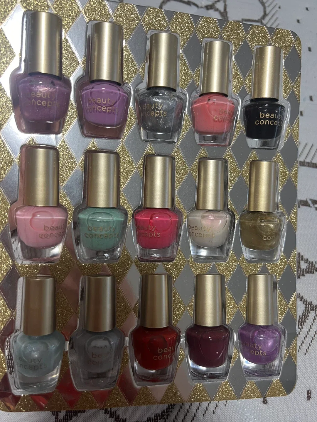 Beauty Concepts Nail Polish Set - 15 Colours! image indicator(2)