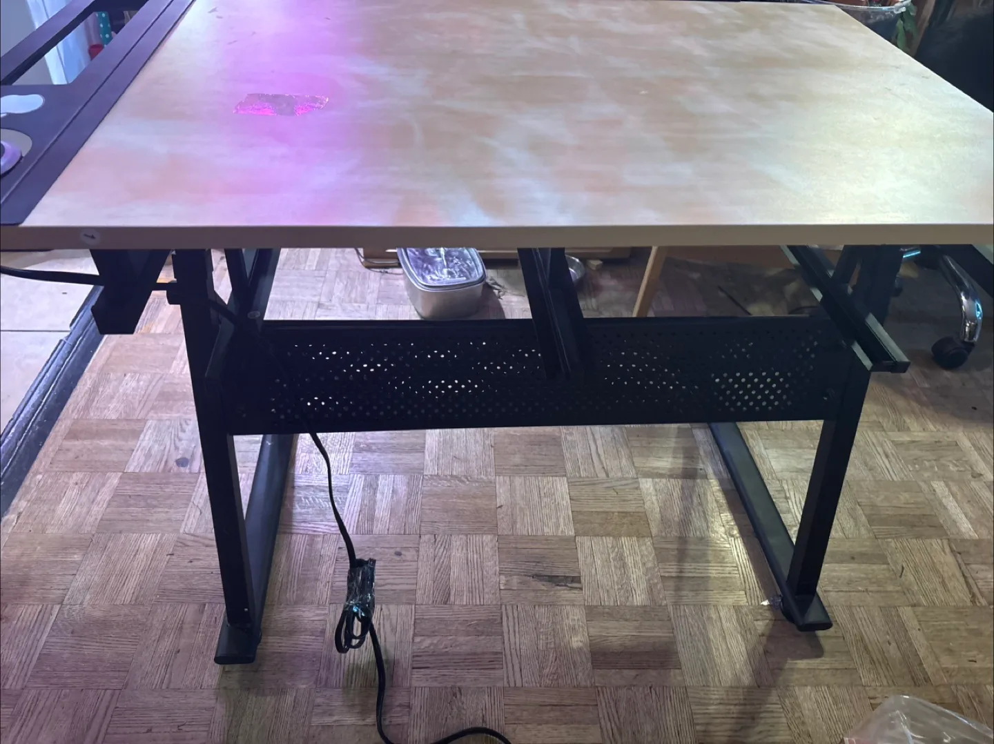 Adjustable Drafting Table with Apple Logo image indicator(2)