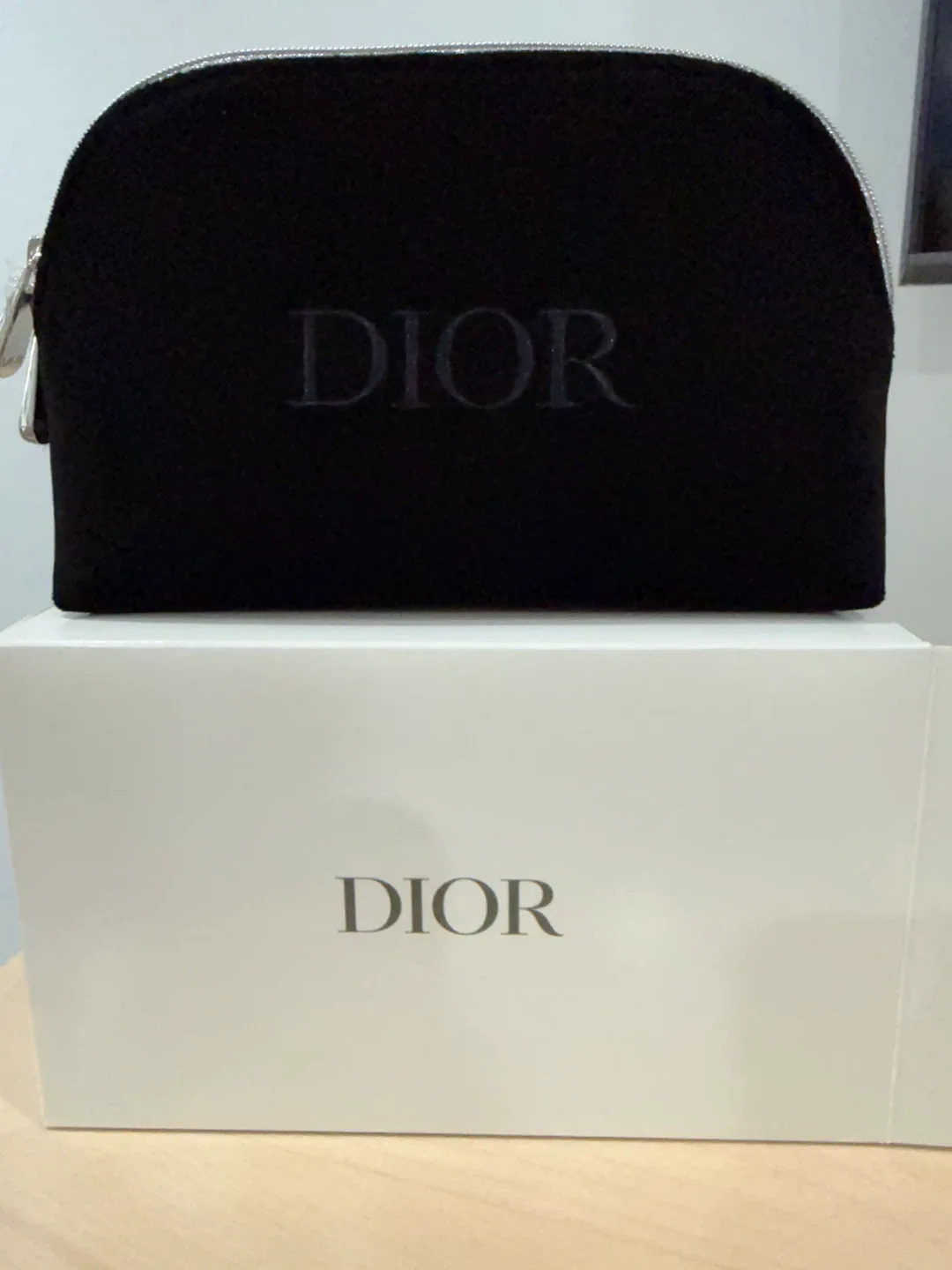 Dior Black Cosmetic Pouch image indicator(2)