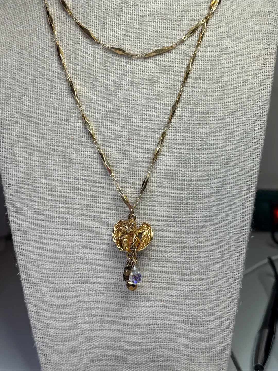 Vintage Kirks Folly Gold Tone Necklace image indicator(4)