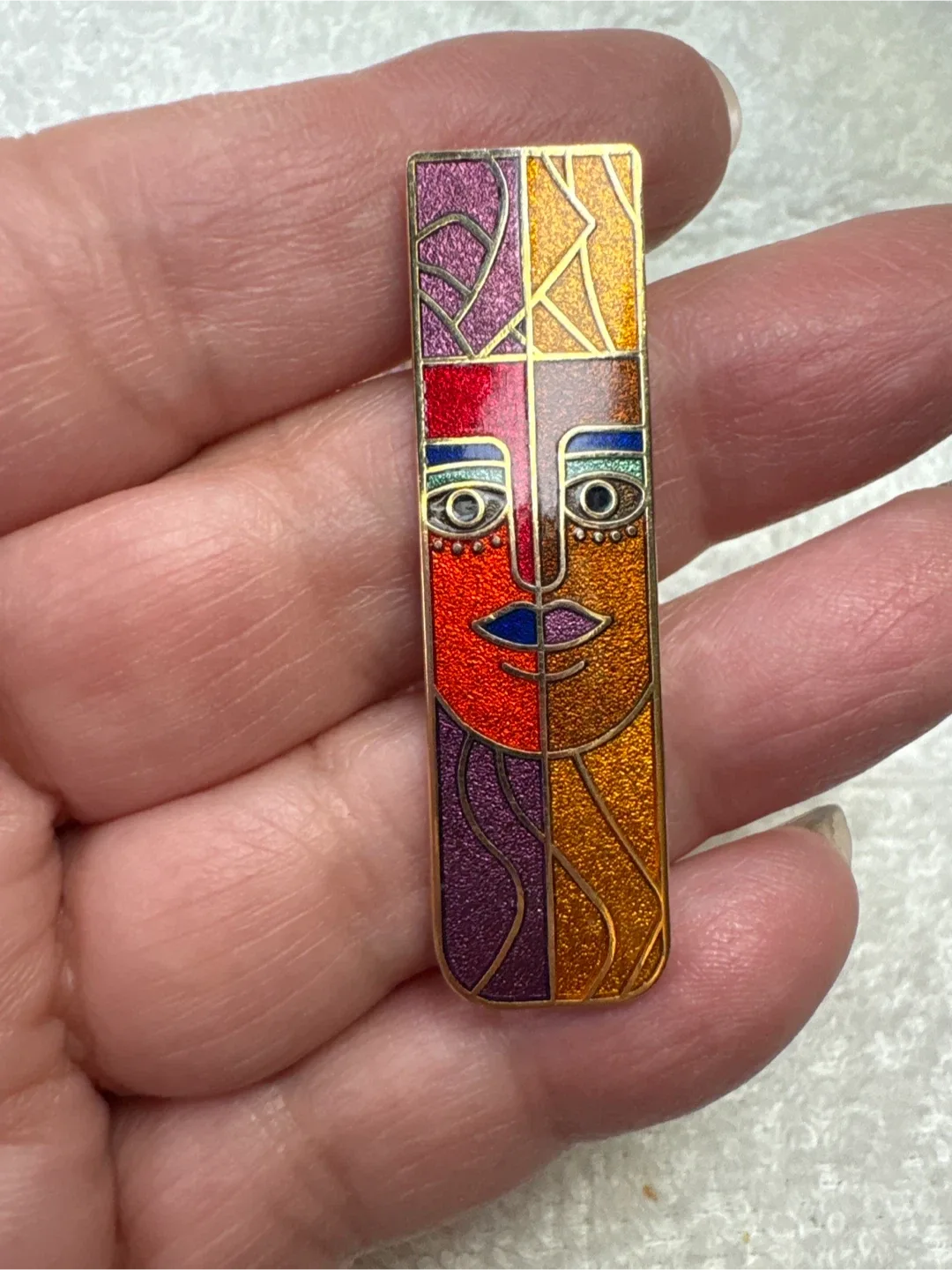 JS Kuo Gold Tone Enamel Earrings image indicator(2)