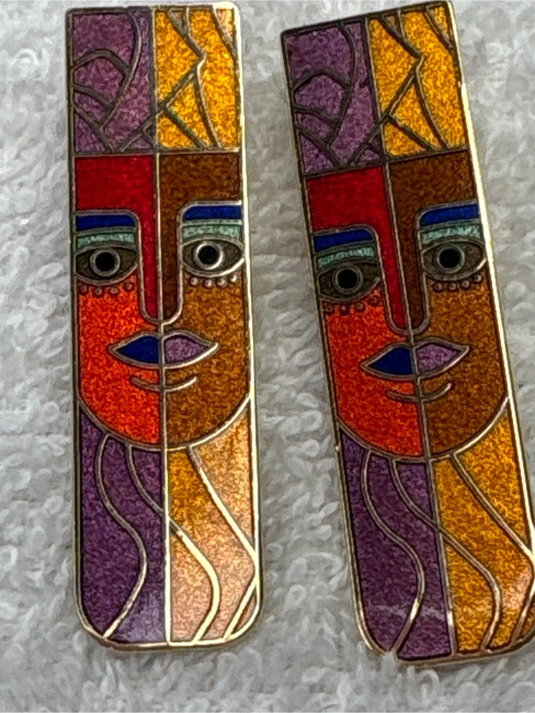 JS Kuo Gold Tone Enamel Earrings image indicator(4)