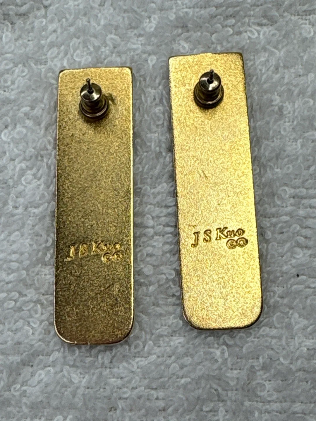 JS Kuo Gold Tone Enamel Earrings image indicator(3)