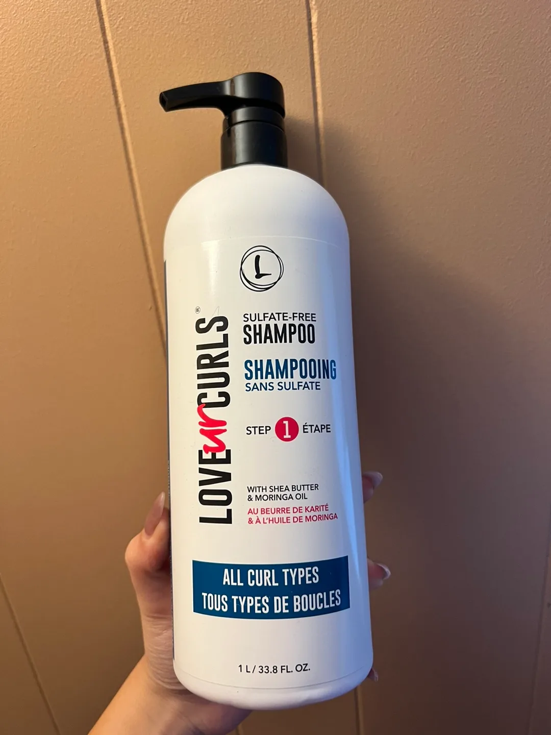 Love Ur Curls Sulfate-Free Shampoo, 1 L image indicator(2)