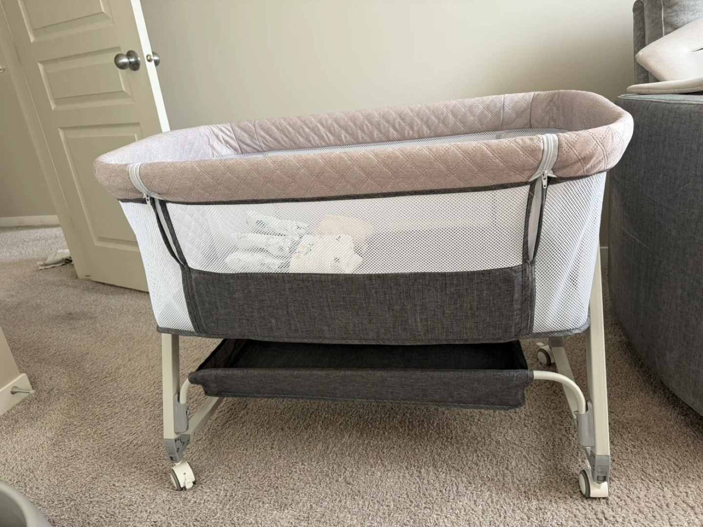 MEICHYUN Bedside Bassinet / Co-Sleeper – Grey (with 6 sheets) - photo 4