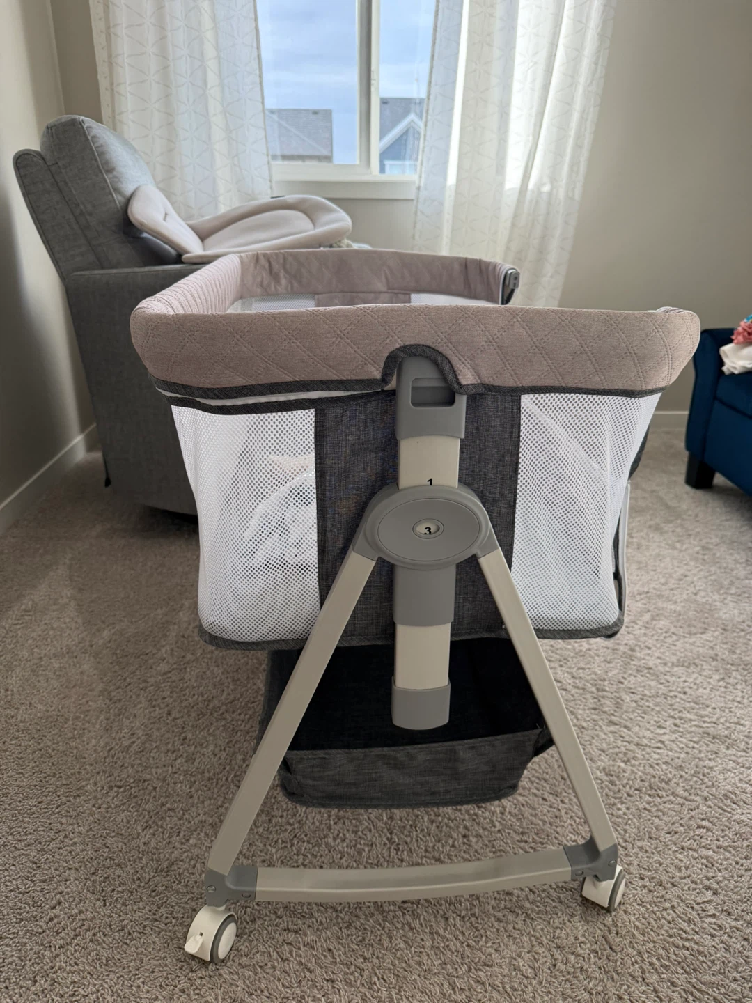 MEICHYUN Bedside Bassinet / Co-Sleeper – Grey (with 6 sheets) - photo 3