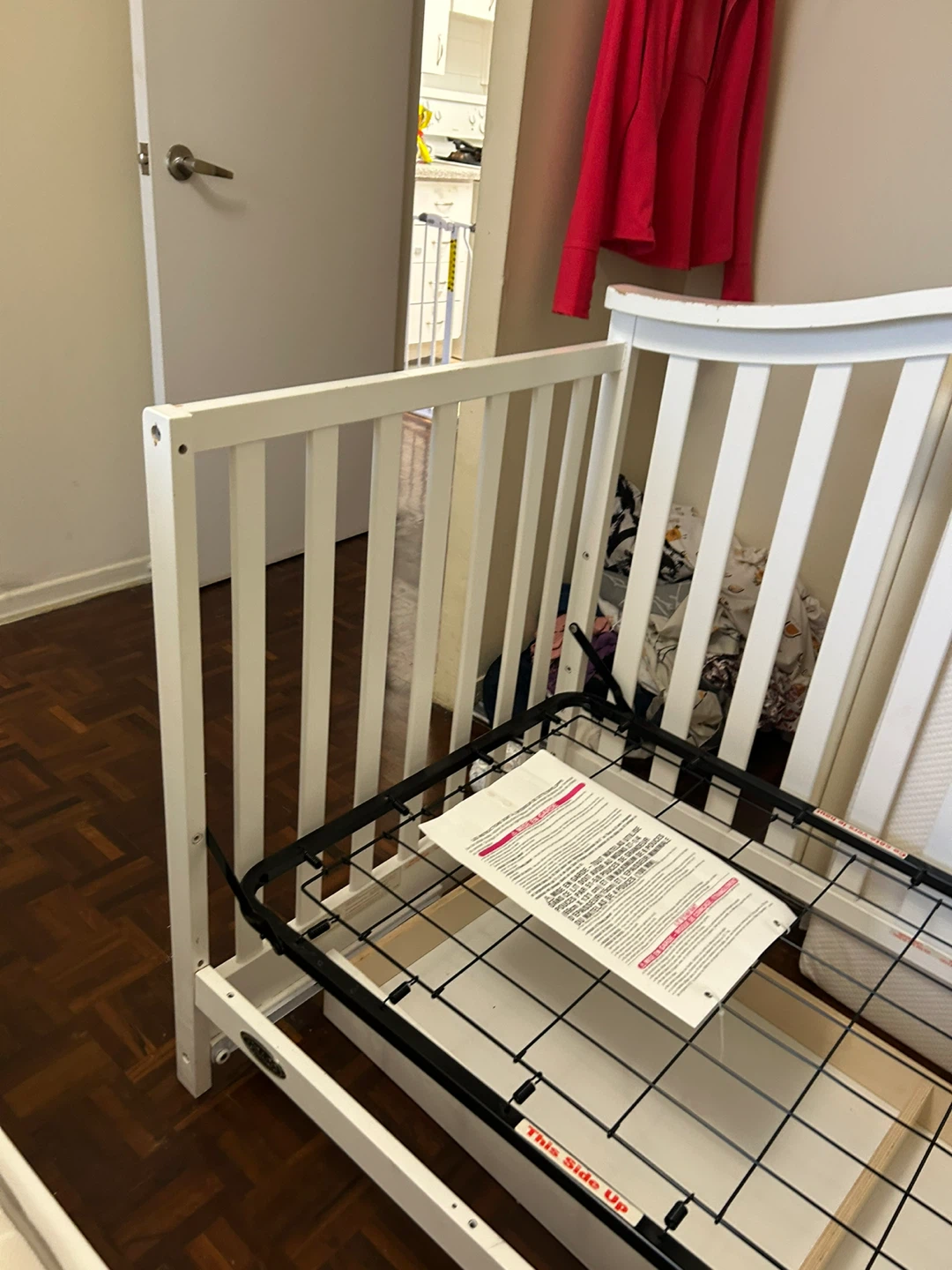White Baby Crib with matress - photo 3
