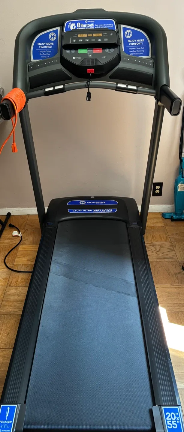 Horizon T101 Treadmill - 2.50HP Quiet Motor image indicator(4)