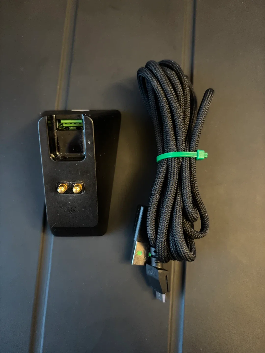 Razer Viper Ultimate Wireless Gaming Mouse image indicator(3)