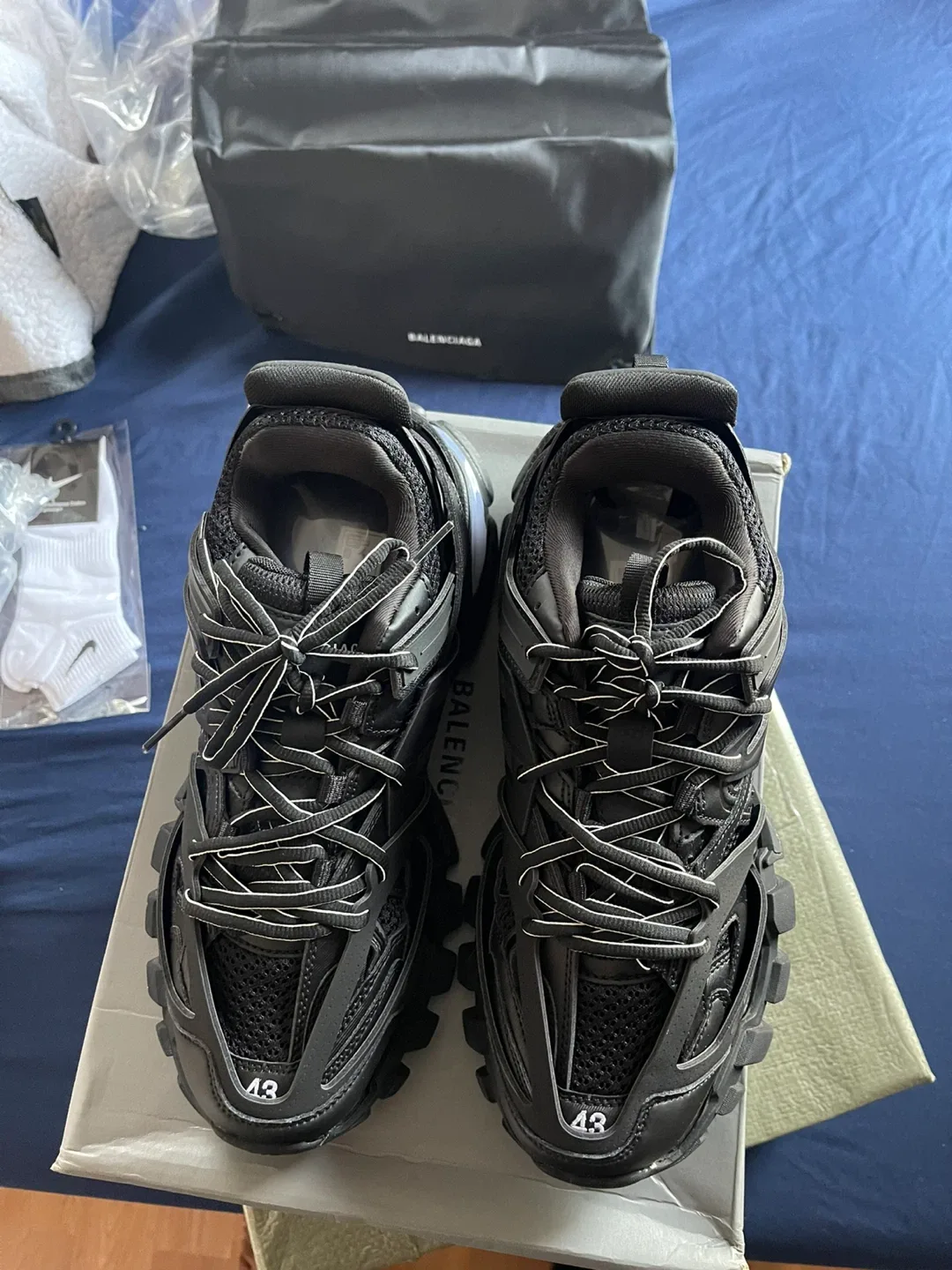 Balenciaga Track Sneakers - Size 43 image indicator(5)