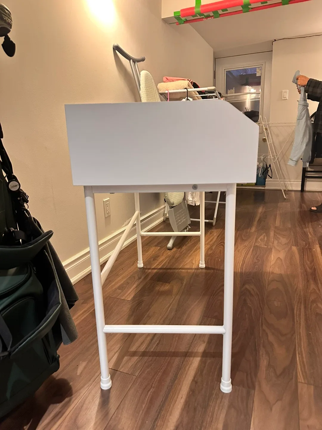 IKEA White Desk image indicator(4)