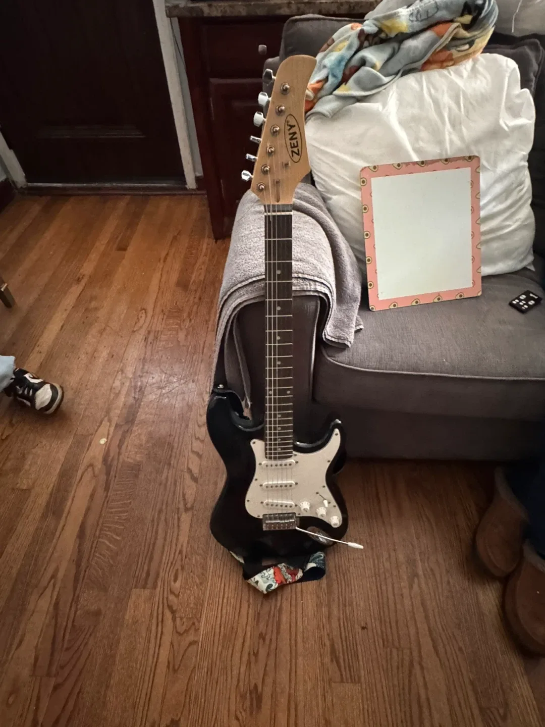 ZENY Electric Guitar - Black thumbnail