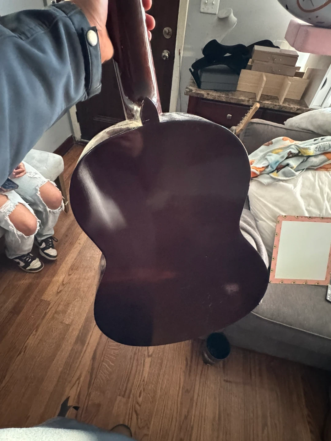 Acoustic Guitar - photo 3