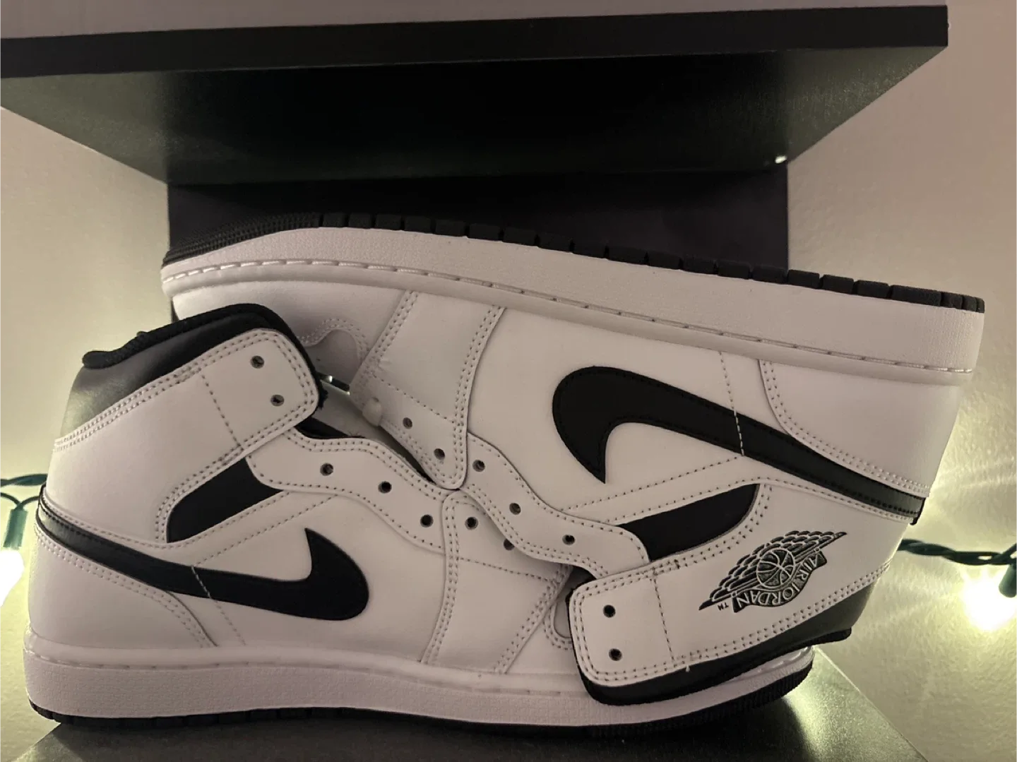 Nike Air Jordan 1 Mid White/Black
