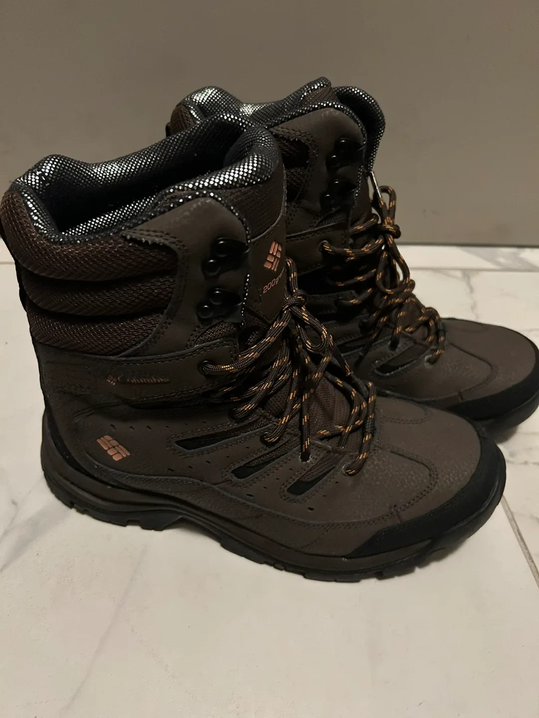 #Cleanout Columbia Men's Winter Boots - Size 9.5 image indicator(2)