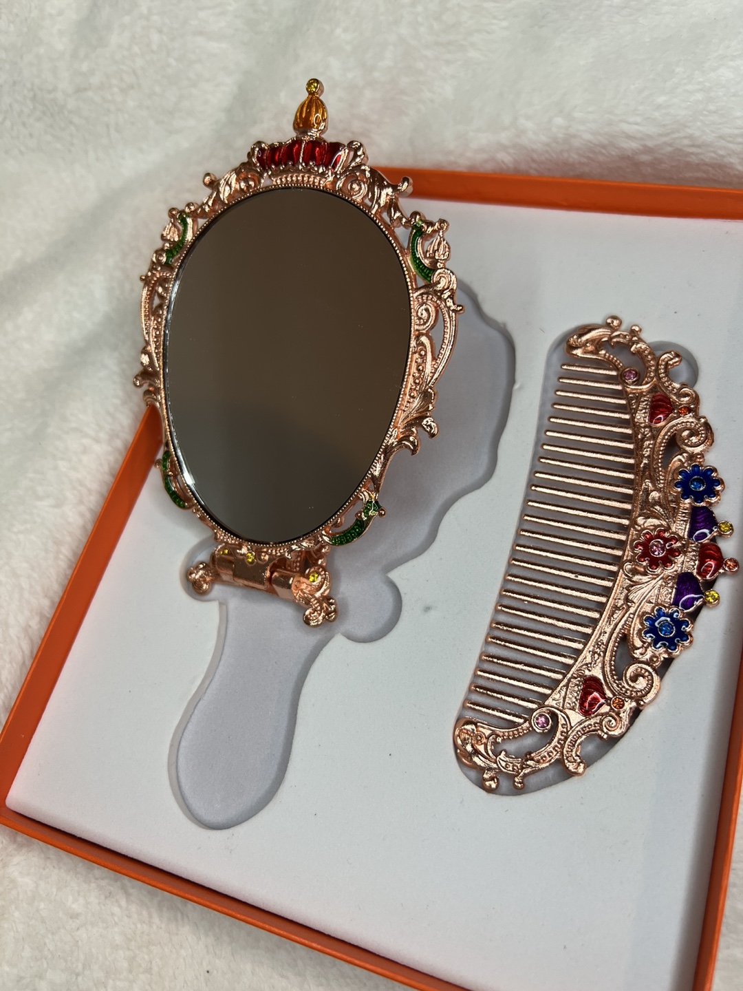 Ornate Rose Gold Mirror & Comb Set - photo 3