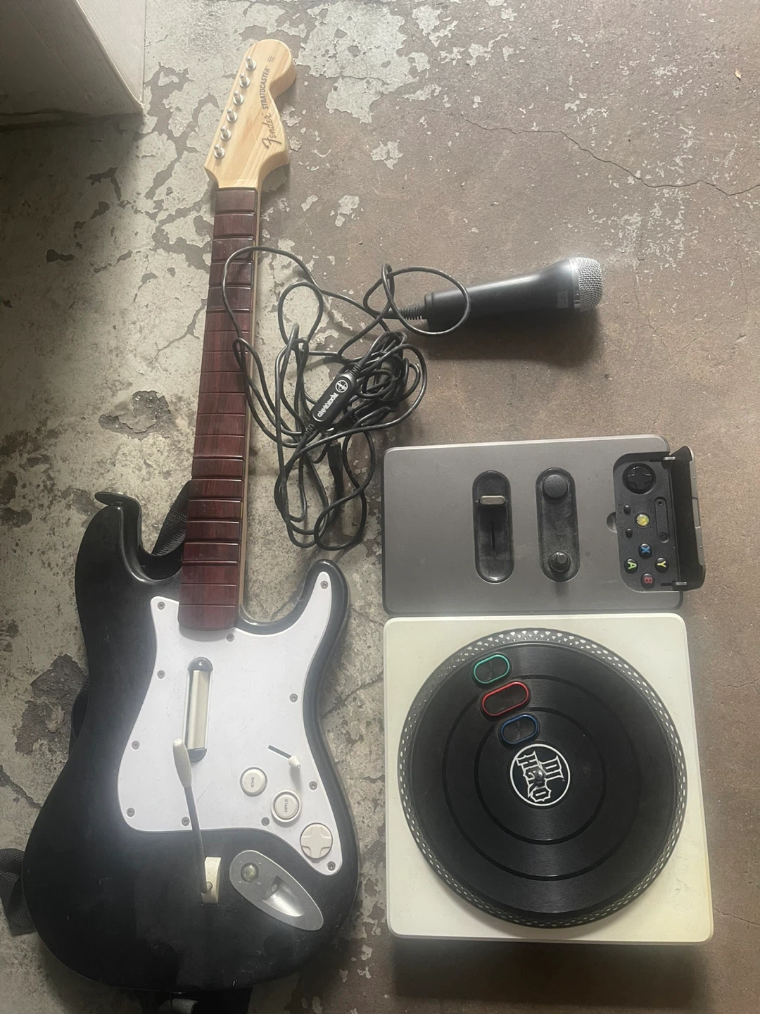 Rock Band & DJ Hero Game Bundle