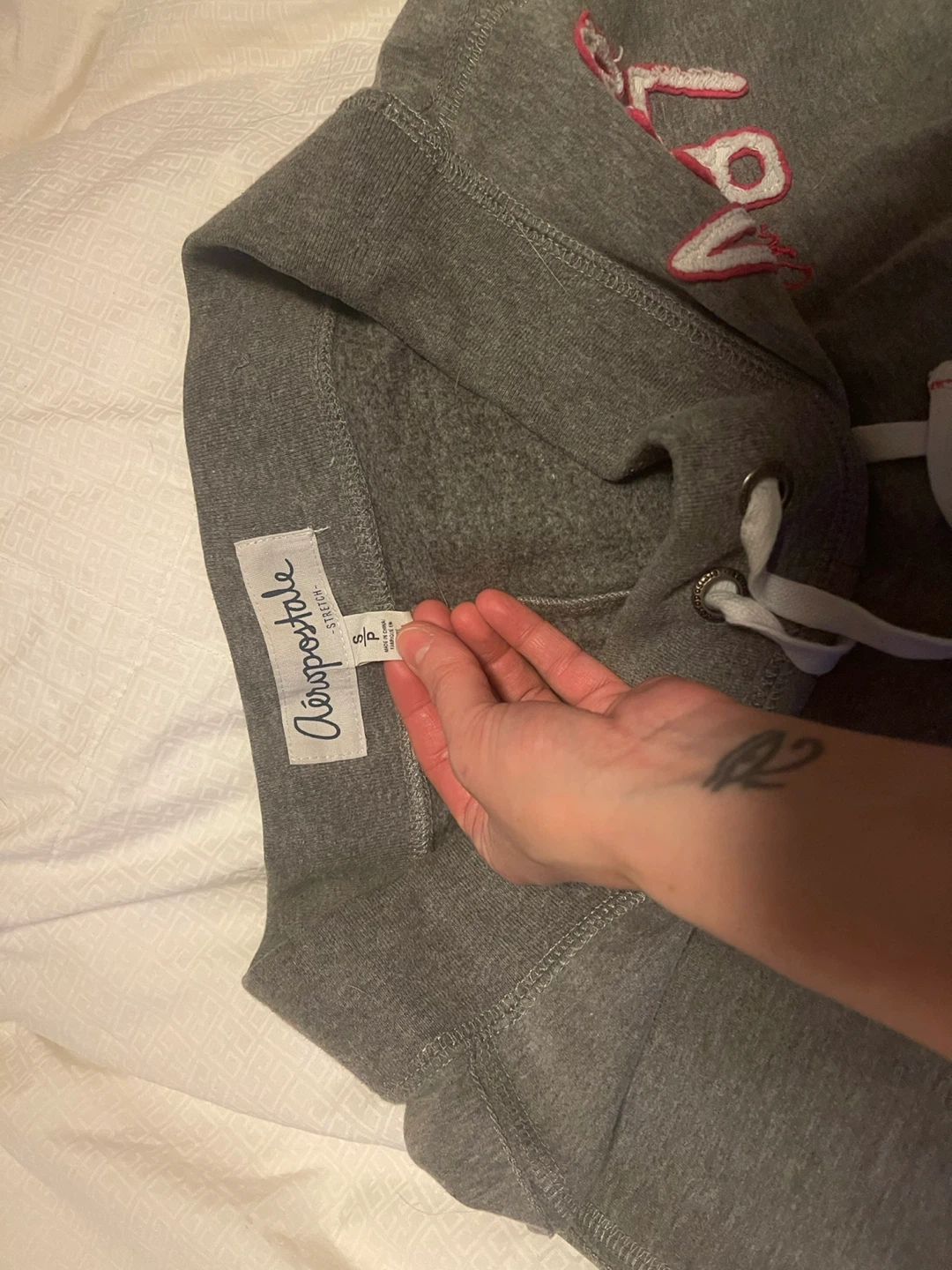 Aeropostale Grey Sweatpants - Size Small - photo 3