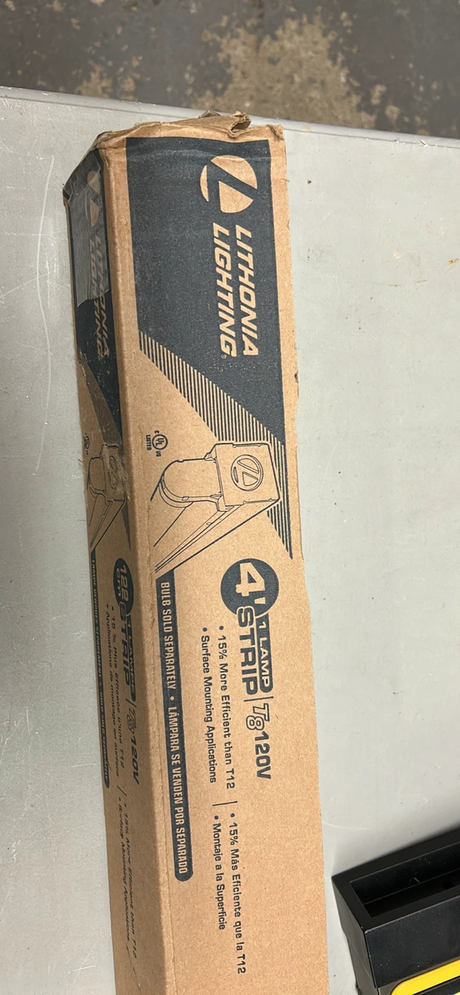 Lithonia Lighting 4' 1-Lamp Strip T8 120V