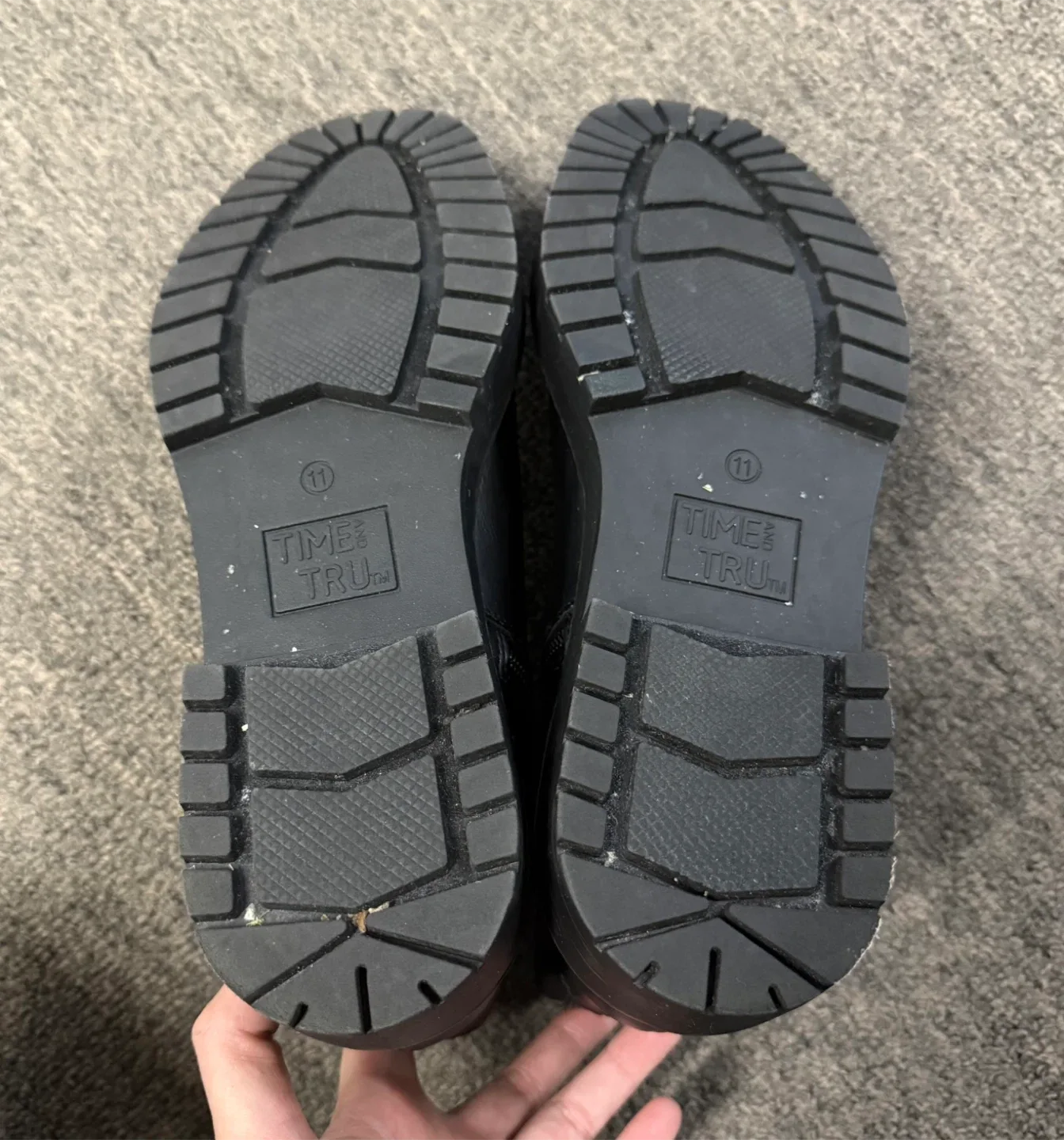 Time and Tru Black Chelsea Boots - Size 11 image indicator(5)