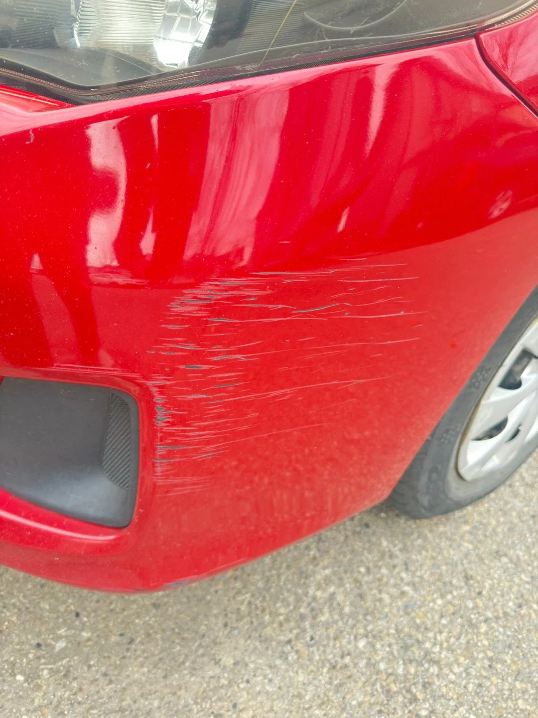 Red Toyota Corolla Sedan 2011 image indicator(6)