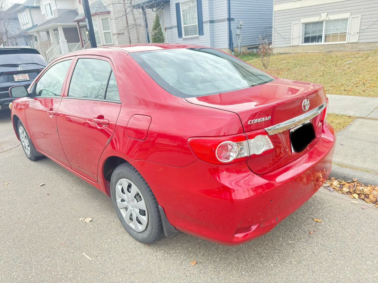 Red Toyota Corolla Sedan 2011 image indicator(4)