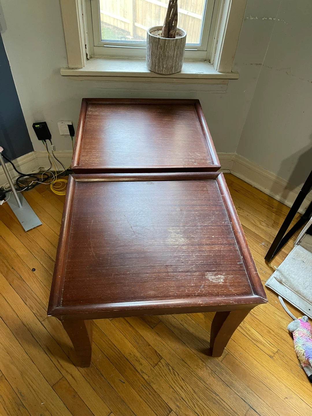 2 matching Wooden Side Tables - photo 2