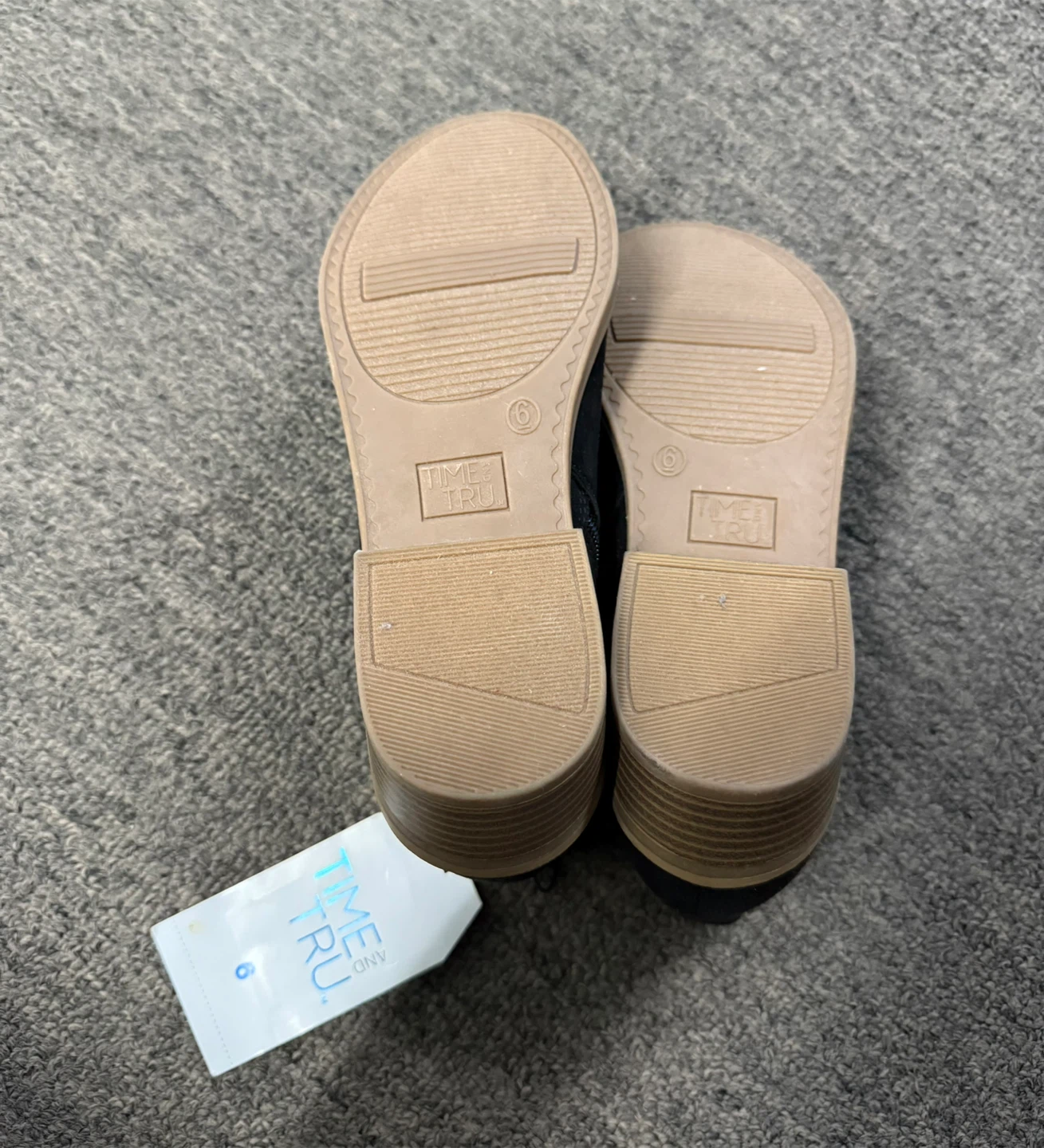 Time and Tru Women's Memory Foam Booties - Size 11 - photo 2