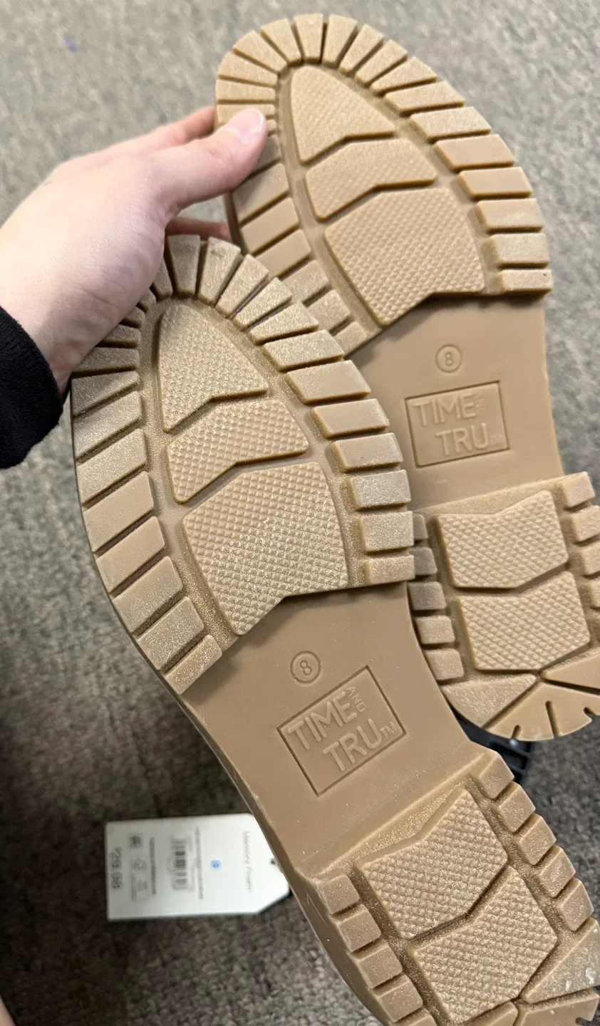 Time and Tru Chelsea Boot - Size 8 image indicator(4)