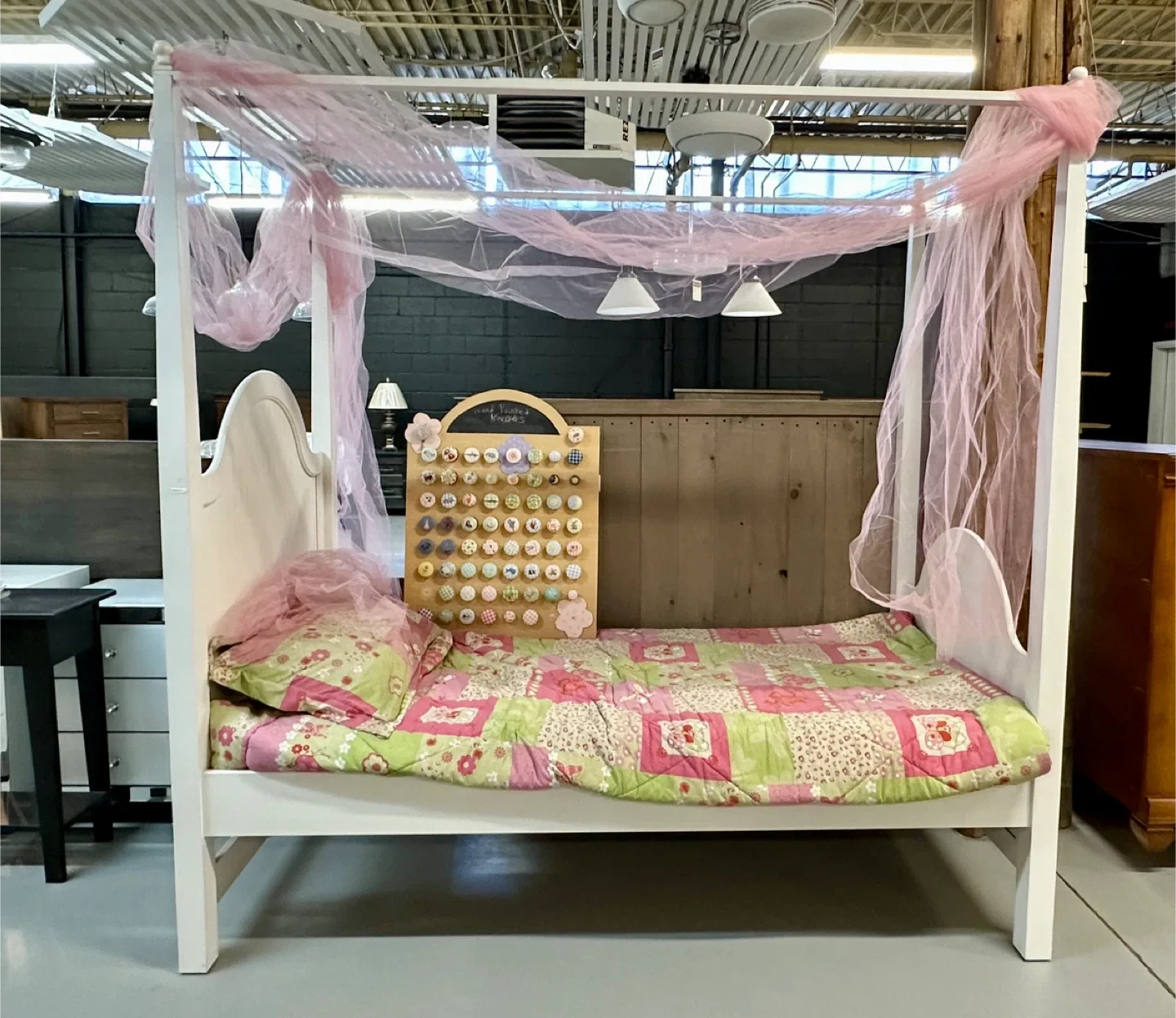 Solid Wood Canopy Bed – White Finish with Pink Netting image indicator(3)