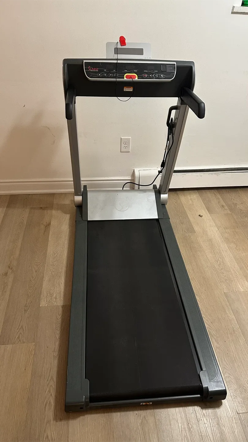 Sunny Health & Fitness SF-T7718 Strider Treadmill image indicator(4)