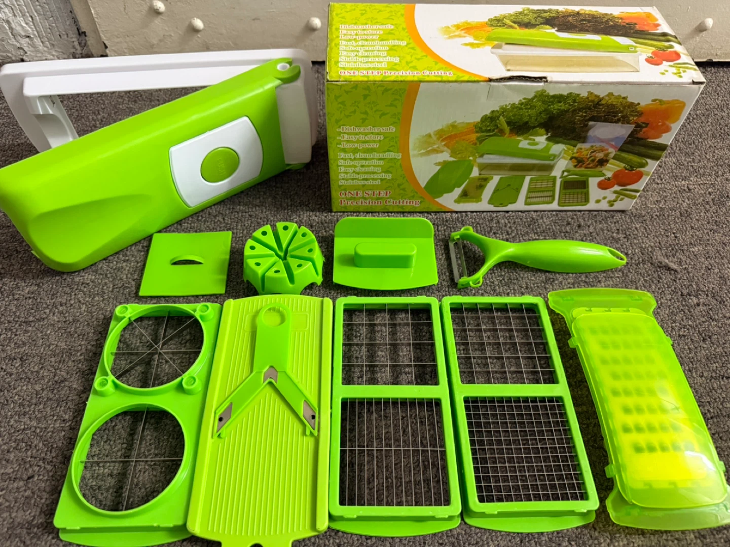 One Step Precision Cutting Vegetable Chopper
