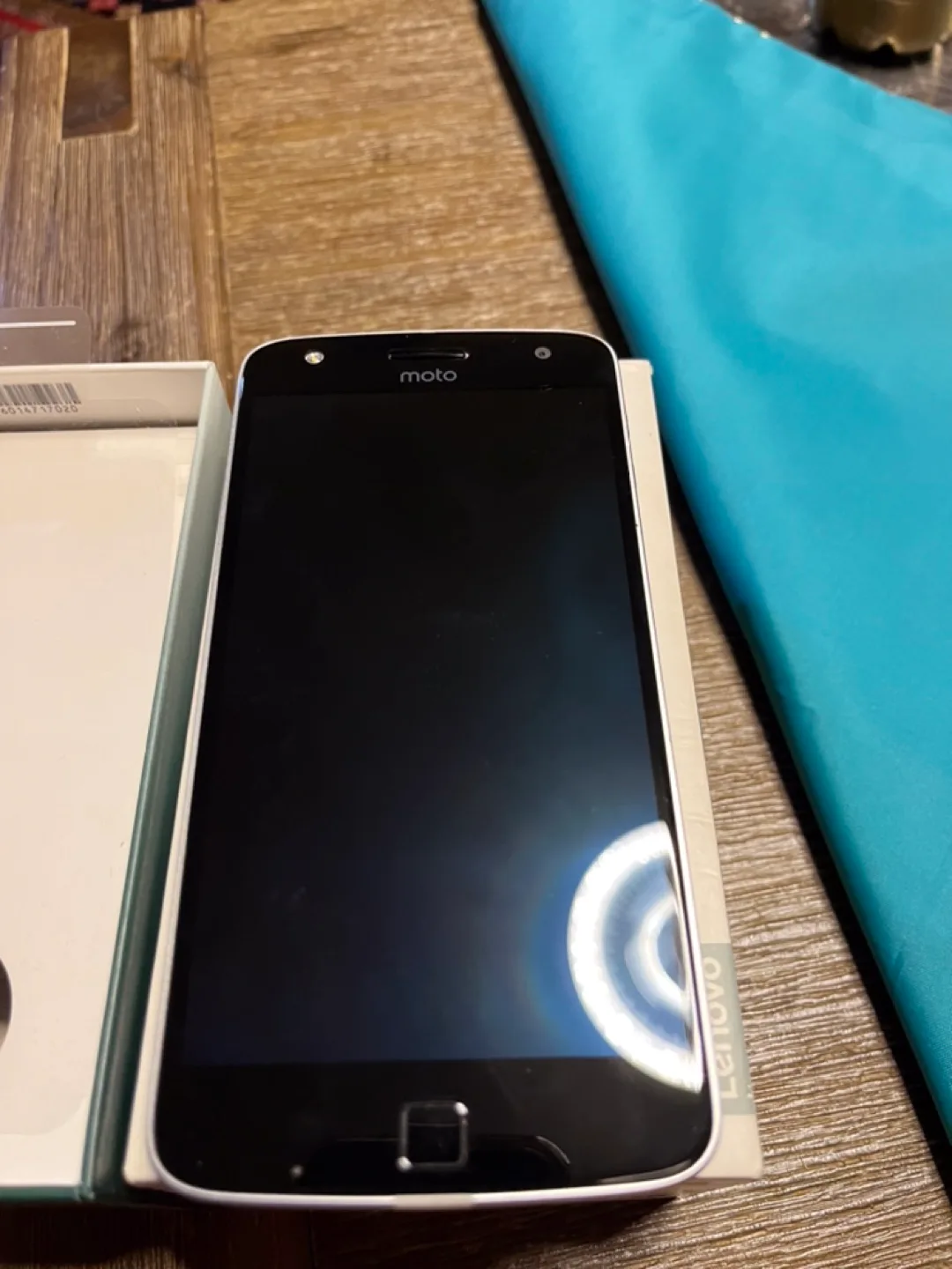 Motorola Moto Z Play with Box image indicator(3)