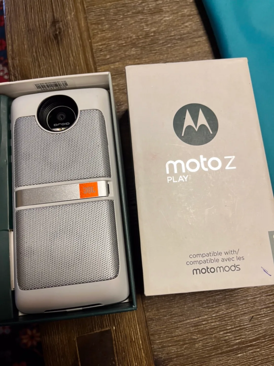 Motorola Moto Z Play with Box image indicator(7)