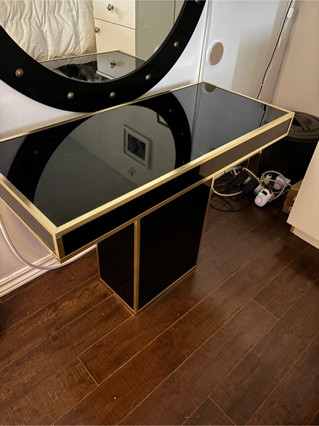 🥕 Vintage Black Lacquer & Brass Coffee Table thumbnail