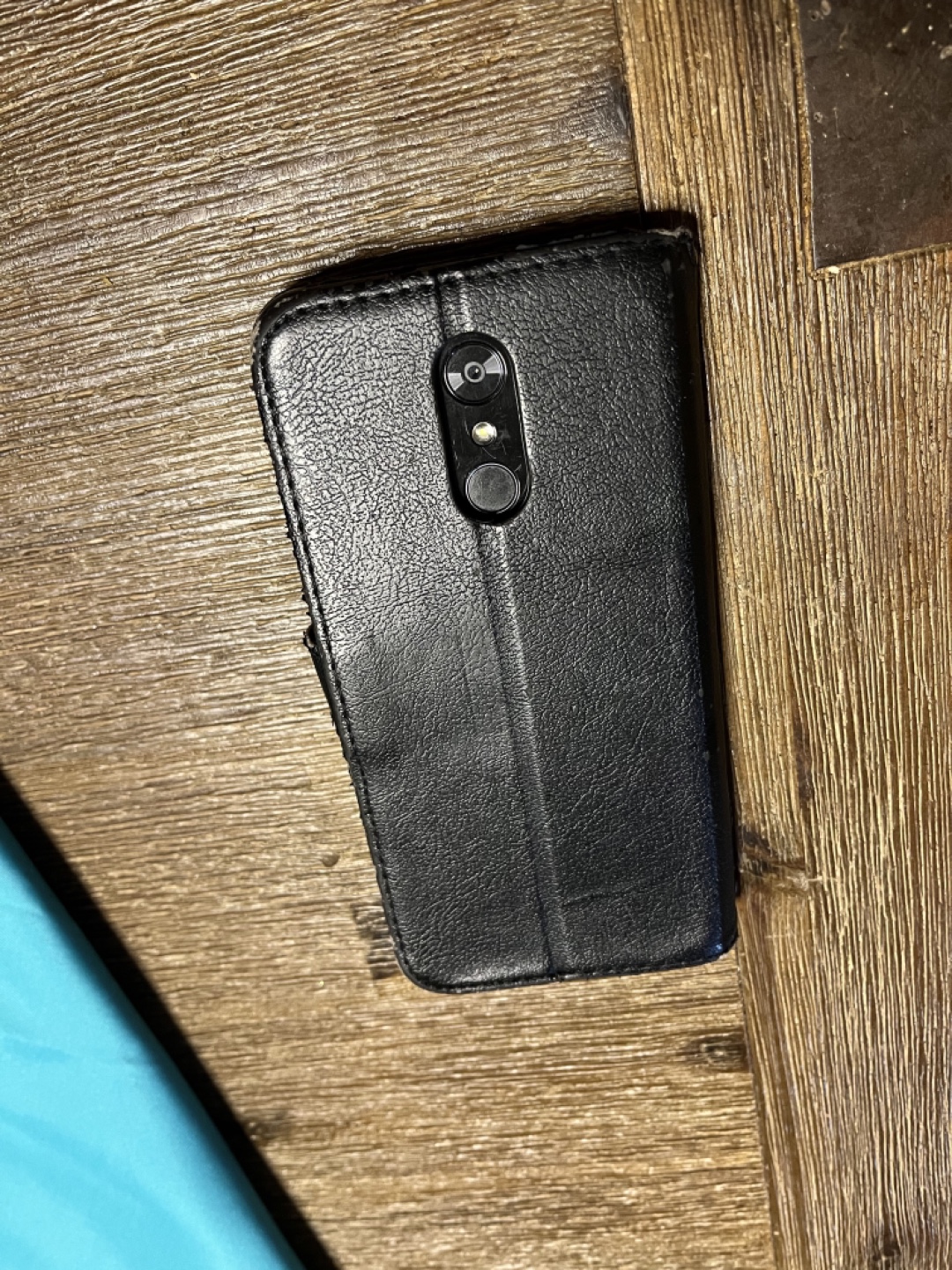 LG Q Stylo+ - photo 3