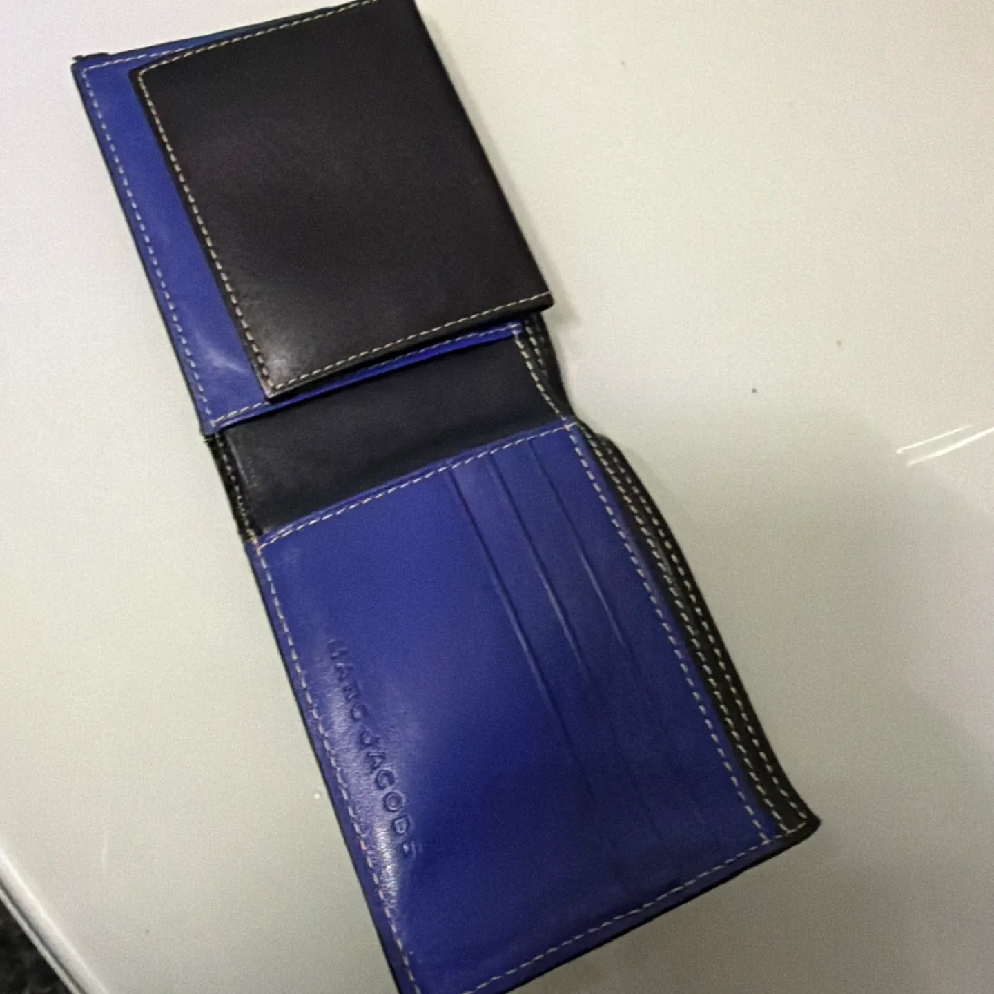 Marc Jacobs Black Leather Wallet image indicator(2)