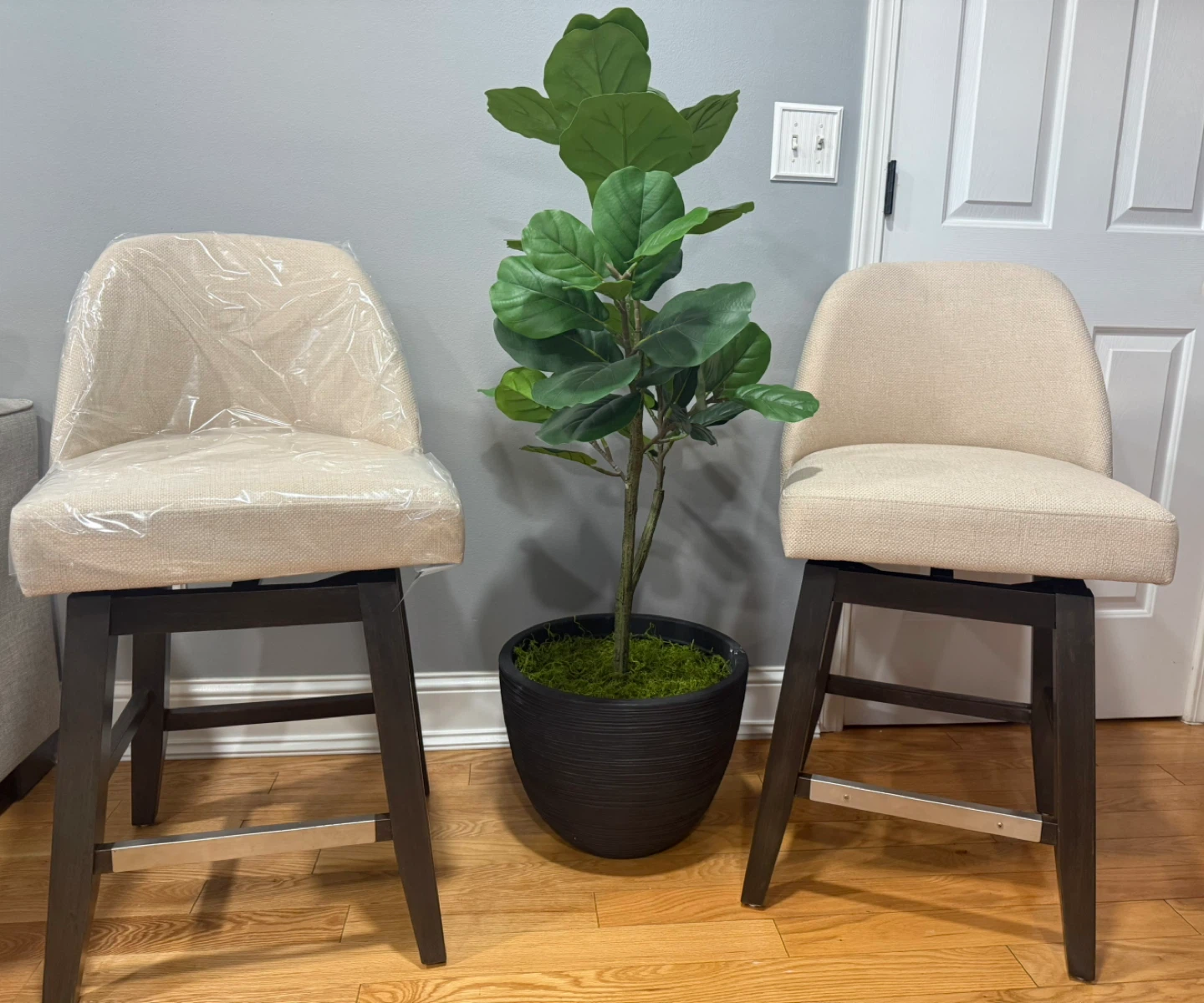 Madison Park Harmony Counter Stool - Oatmeal