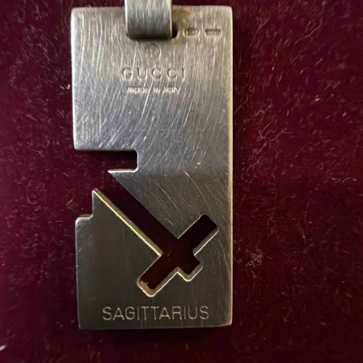 Gucci Sagittarius Silver Pendant image indicator(2)
