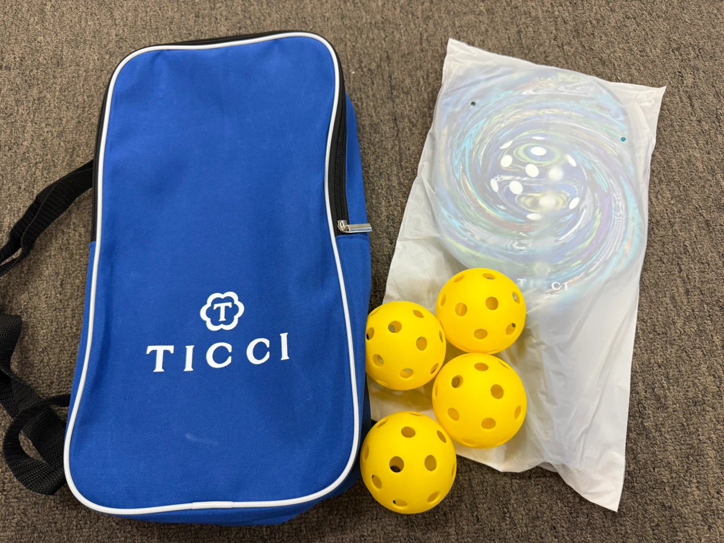 TICCI Pickleball Set with Bag and Balls