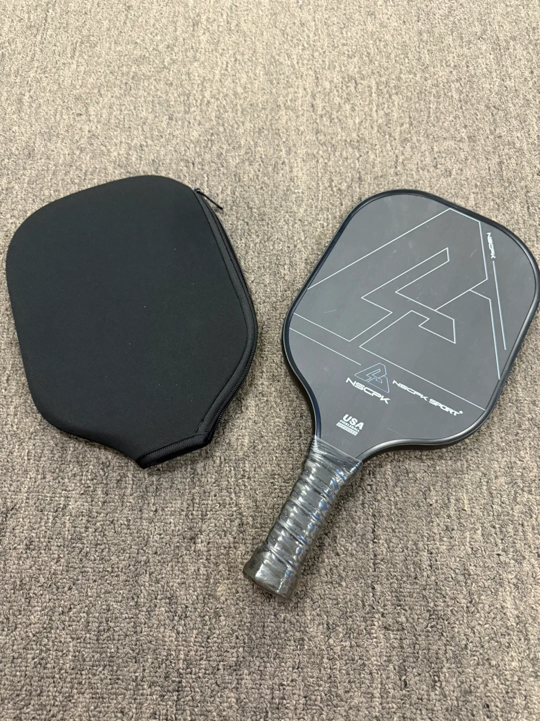 Nscpk Sport Pickleball Paddle with Case image indicator(2)