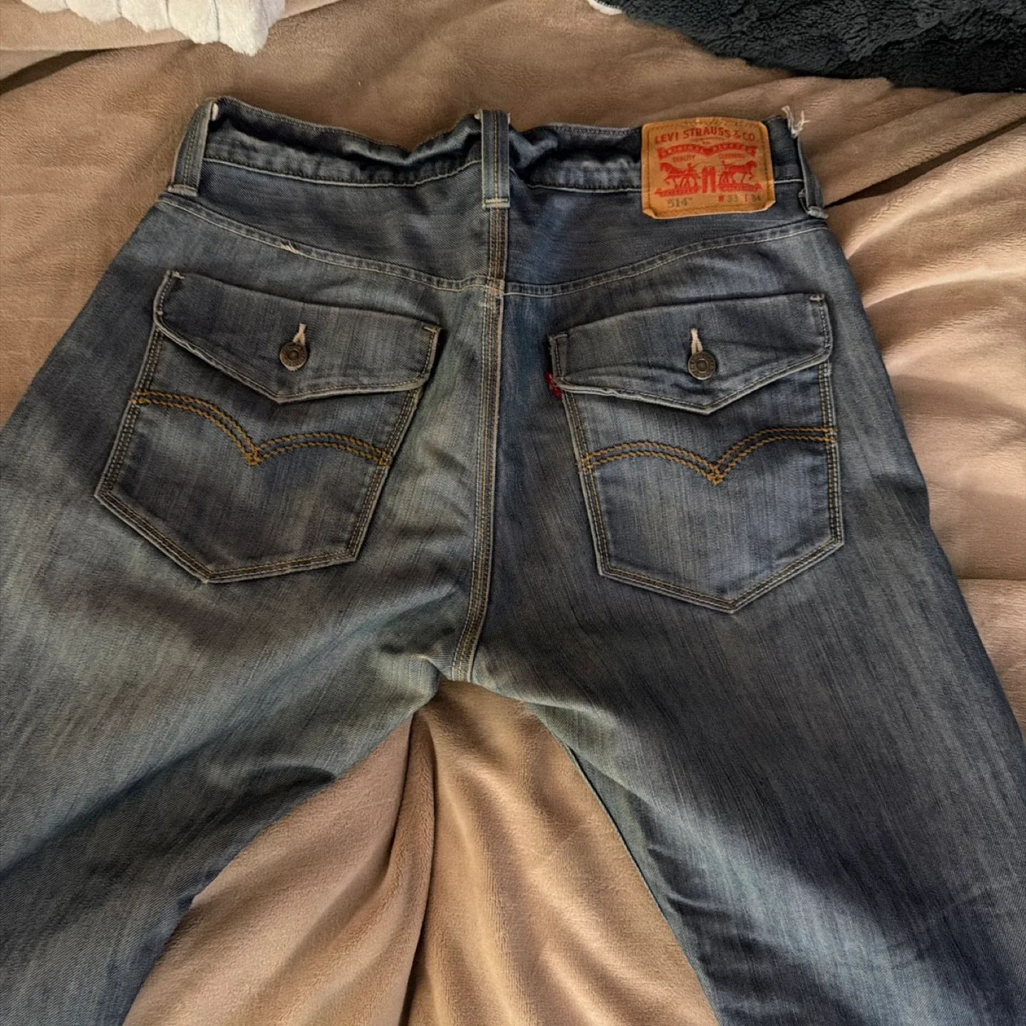 Levi Strauss & Co. 514 Jeans, 33x34 image indicator(4)