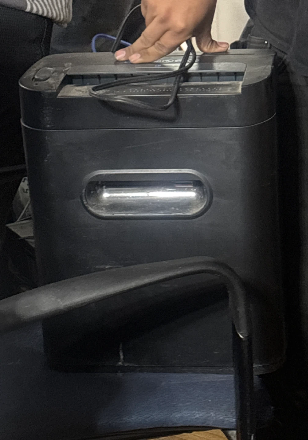 12-Sheet Crosscut Shredder