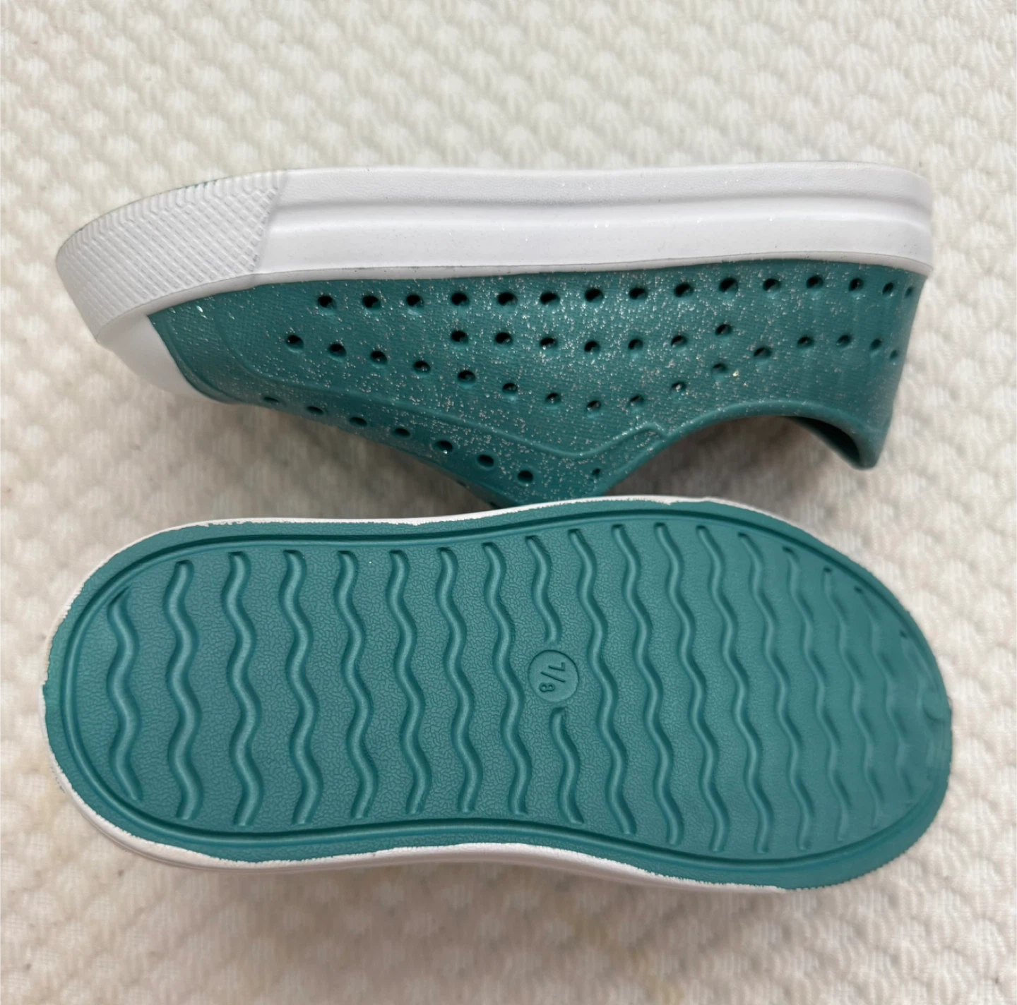 Lily & Dan Kids Water Shoes, Size 7/8 - photo 3