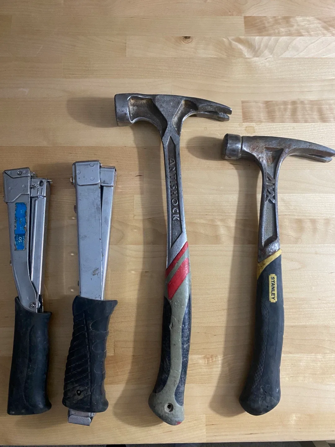 🥕 Stanley Hammer & AntiShock Hammer + Staple Guns thumbnail