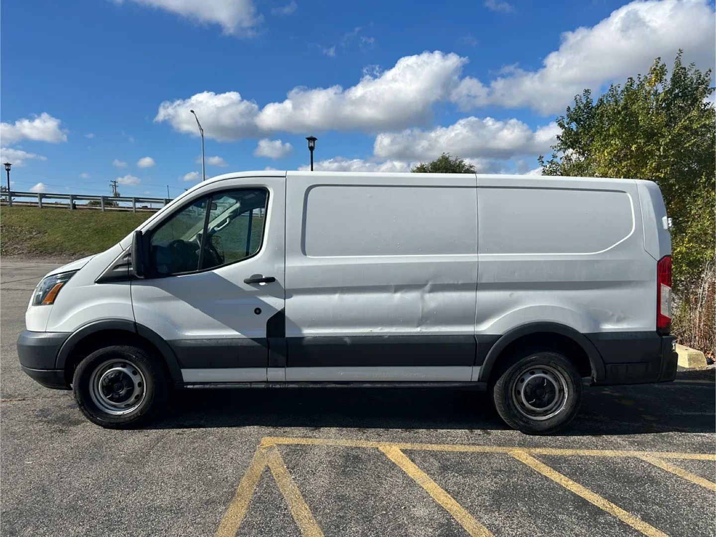 2016 Ford Transit Cargo Van image indicator(2)