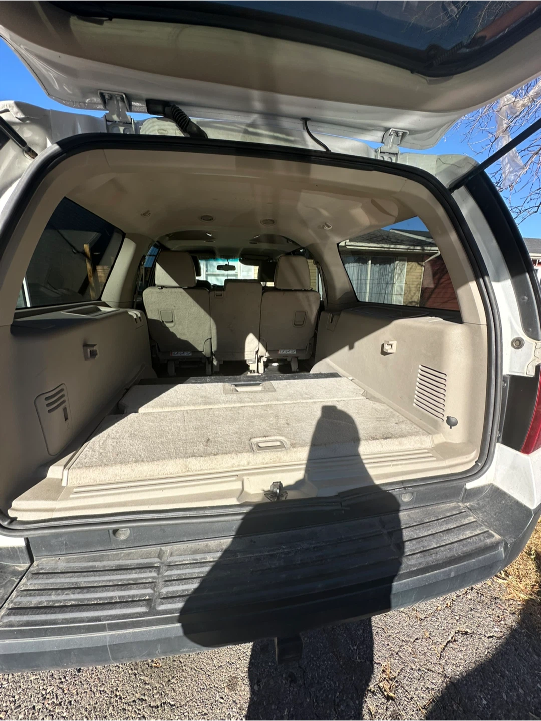 Ford Expedition SUV - photo 4