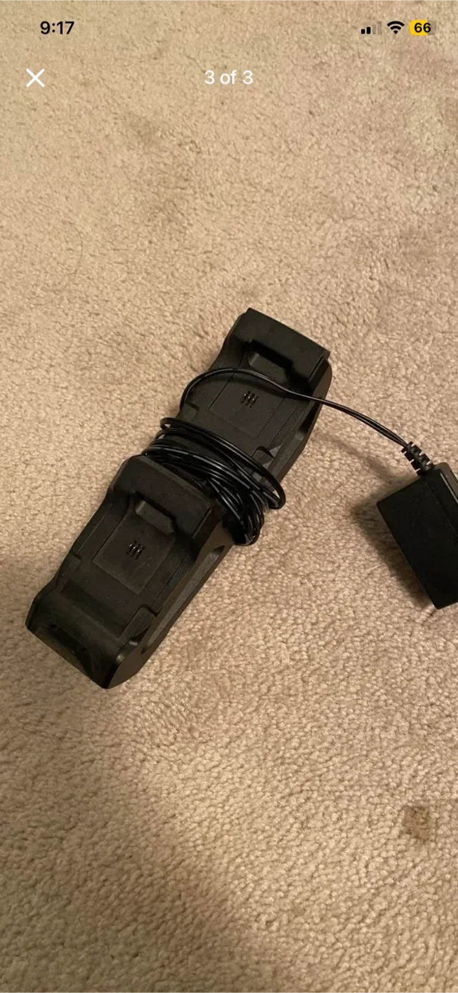 Xbox one s 1tb with control image indicator(3)