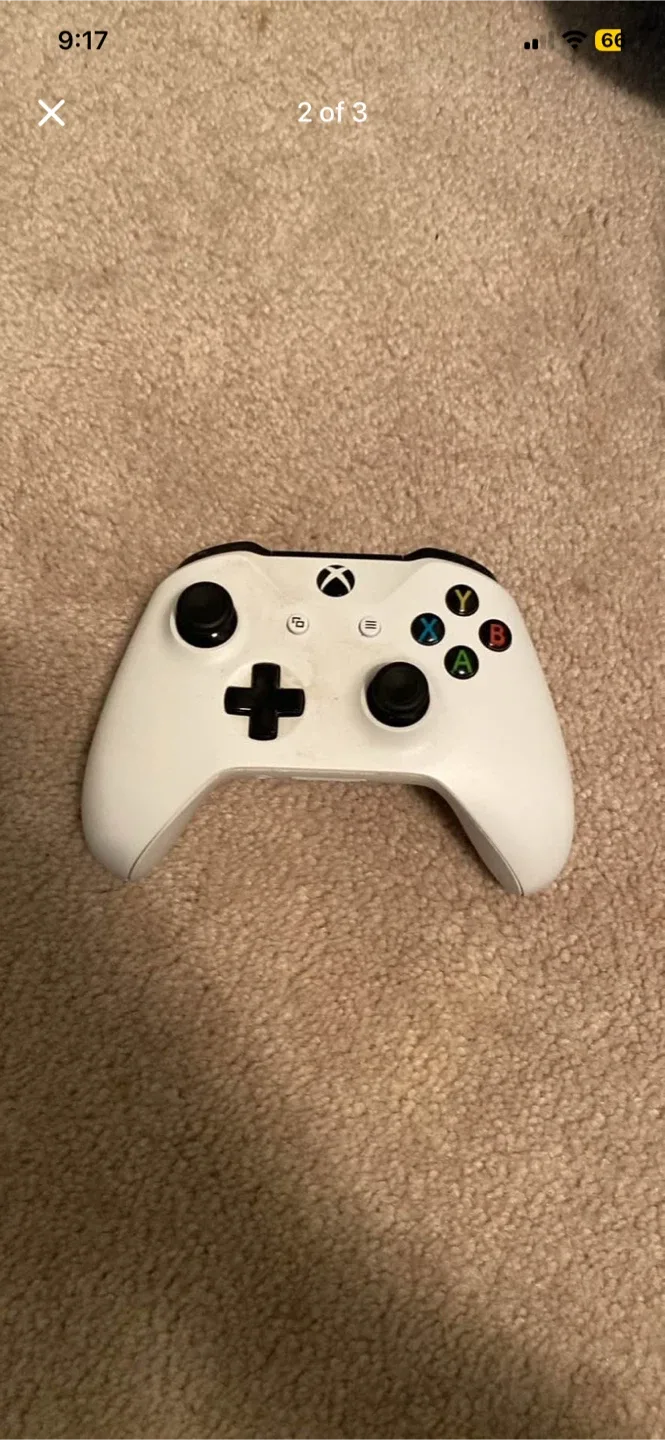 Xbox one s 1tb with control image indicator(2)