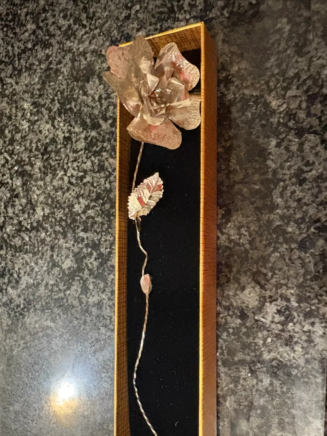 Solid Silver Flower in Box image indicator(2)